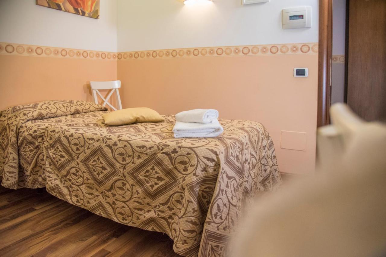 Gregorio'S Rooms Roma Exterior foto